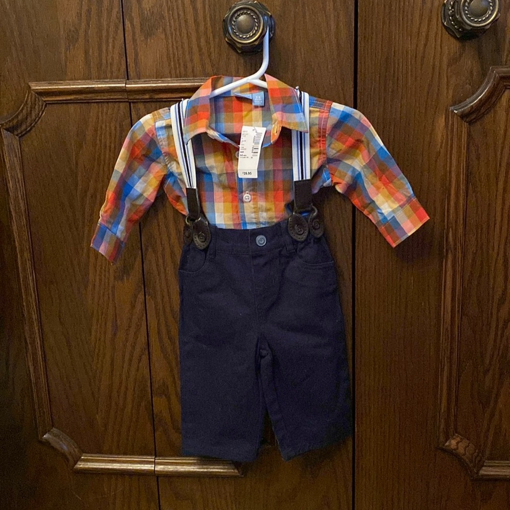 Baby boy 2-piece set size 3-6 month